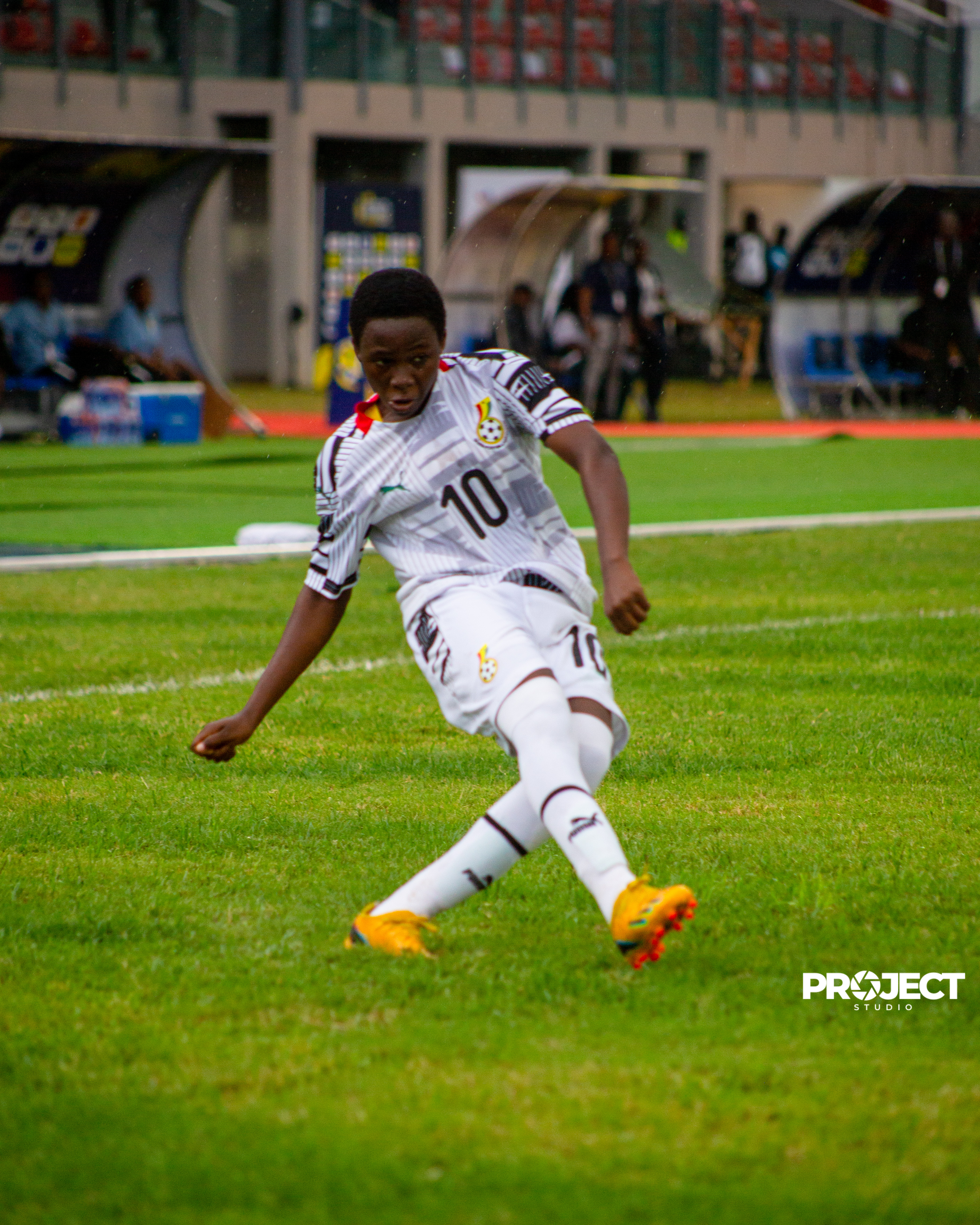 SOCCER - Image 6